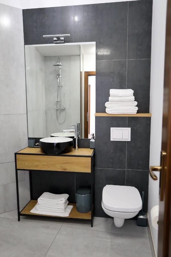 Alexander Flat_Alecsandri Apartamento Oradea Exterior foto