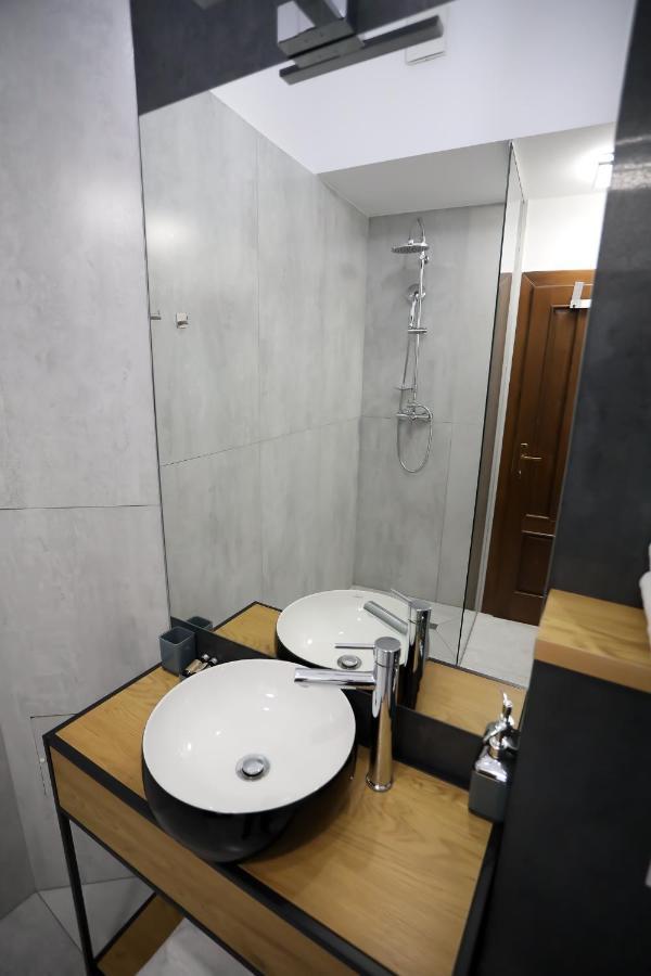 Alexander Flat_Alecsandri Apartamento Oradea Exterior foto